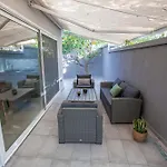 Appartamento Kalafatis Garden House