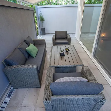 Kalafatis Garden House Apartmán Itea