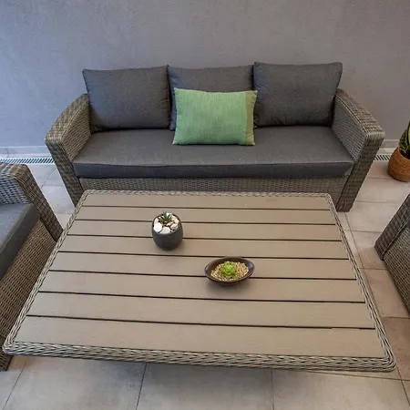 Kalafatis Garden House Apartamento *